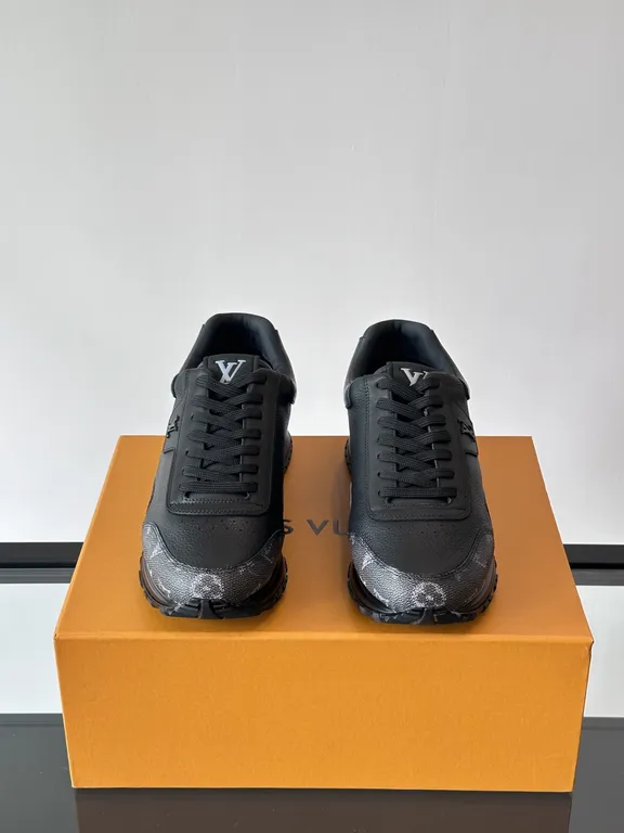 Louis Vuitton Shoe 